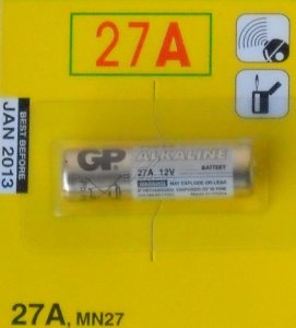 Telecomando:  12V(27A)
