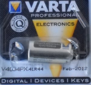 Telecomando:  6V(4LR44)